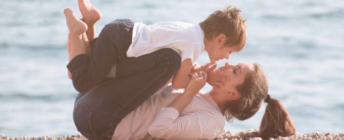 Who could resist kissing their own kids? Well this act of expressing love is the leading cause of the spread of cold sores from one individual to another.